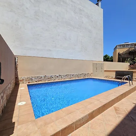 Adas Home, Abrigos, Wifi And Near The * Los Abrigos